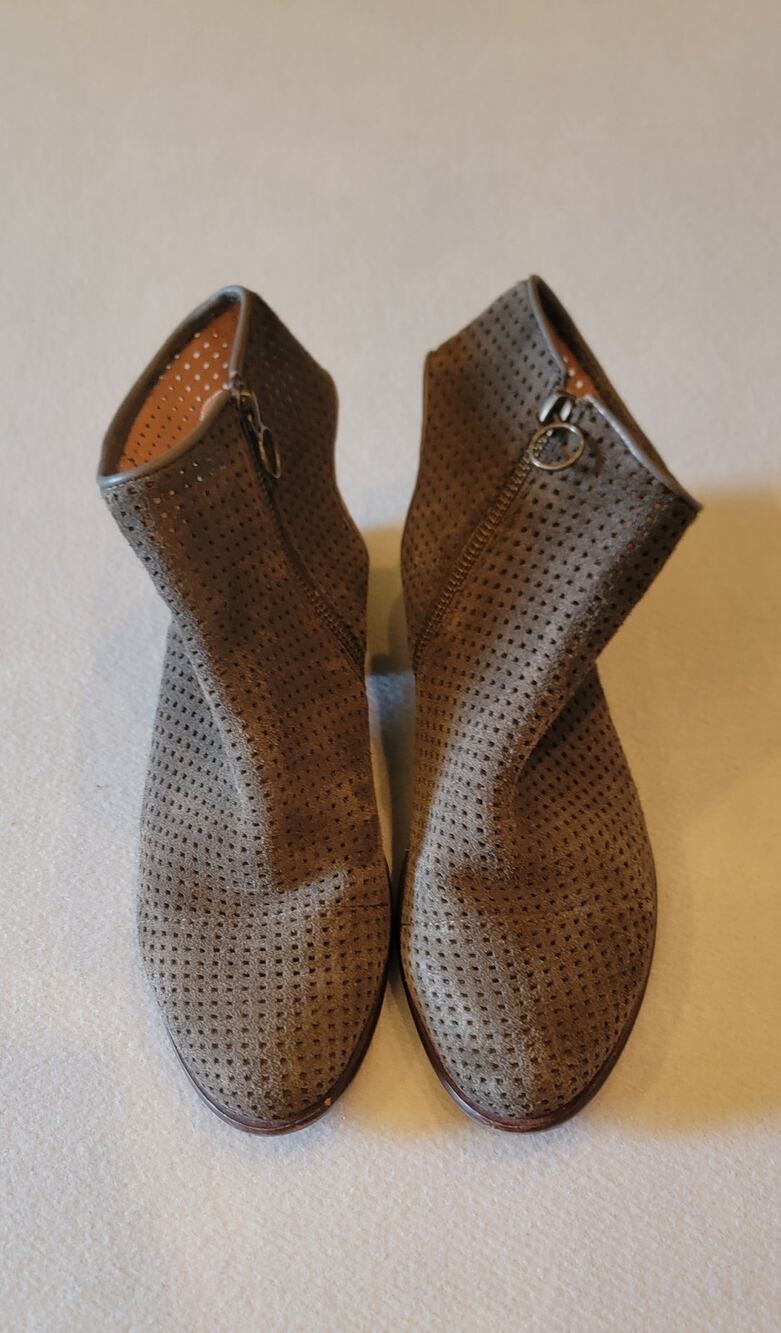 Latigo Izadore Slingback Cut-Out Booties – Taupe
